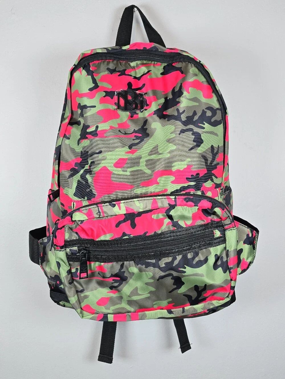 NWT Badgley Mischka Camo Nylon Backpack With Detachable Pocket Bag Gym School